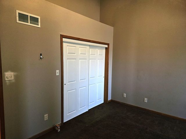 10067 Adams Street, Crown Point, IN 46307