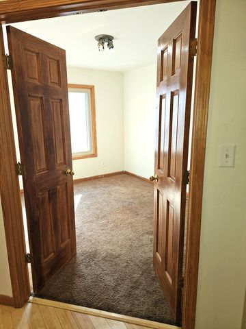 10067 Adams Street, Crown Point, IN 46307