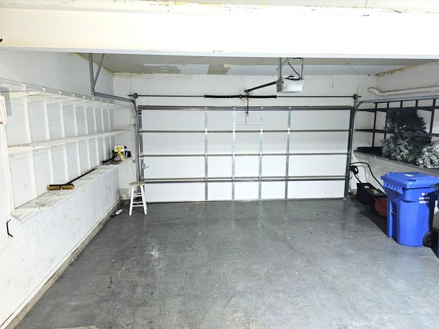 10067 Adams Street, Crown Point, IN 46307