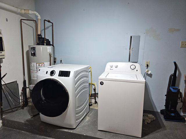 10067 Adams Street, Crown Point, IN 46307