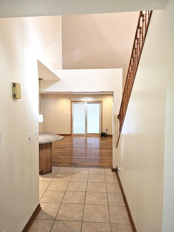 10067 Adams Street, Crown Point, IN 46307