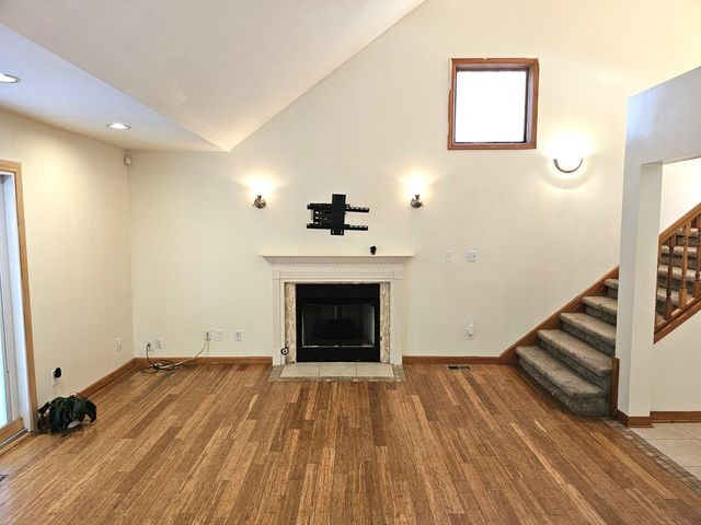 10067 Adams Street, Crown Point, IN 46307