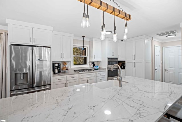 6417 Old Greenville Highway, Liberty, SC 29657