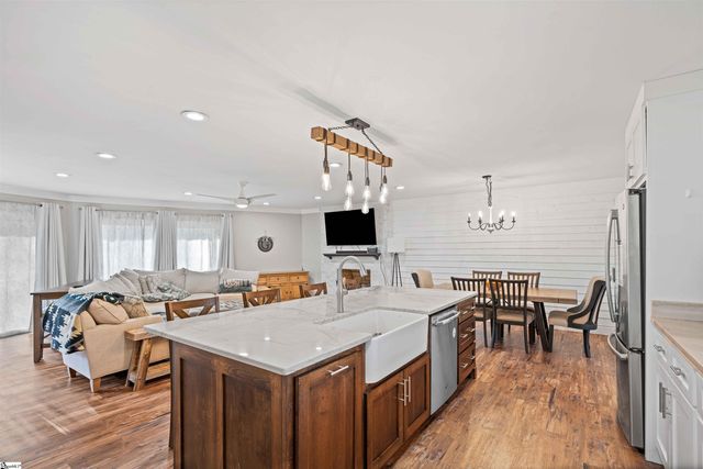 6417 Old Greenville Highway, Liberty, SC 29657