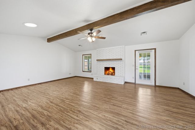 8261 N 162nd East Avenue, Owasso, OK 74055