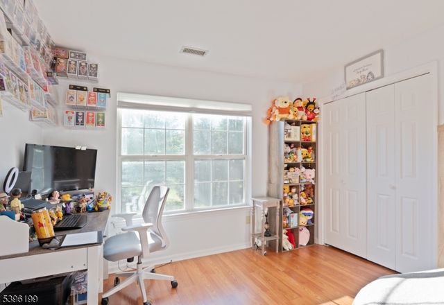 11 Parkside Ct 11, Wayne Twp., NJ 07470