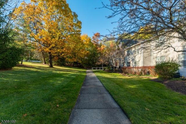 11 Parkside Ct 11, Wayne Twp., NJ 07470
