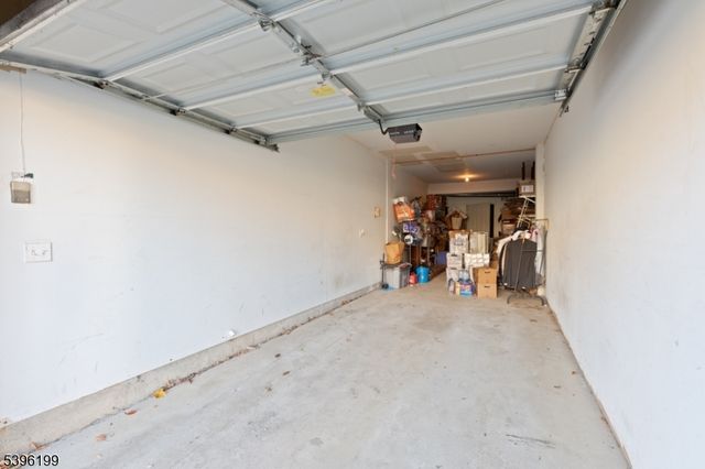 11 Parkside Ct 11, Wayne Twp., NJ 07470