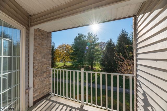 11 Parkside Ct 11, Wayne Twp., NJ 07470