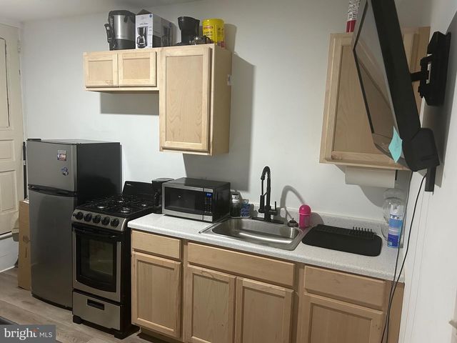 931 N 9TH ST, Reading, PA 19604