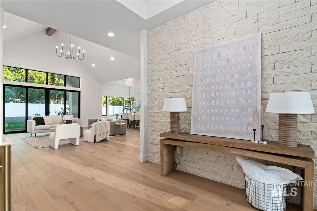 196 N Timber Wolf Pl, Eagle, ID 83616 photo 17