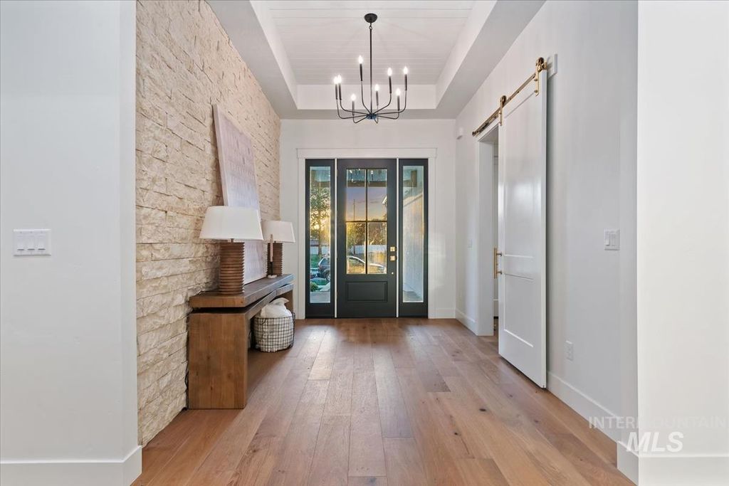 196 N Timber Wolf Pl, Eagle, ID 83616 photo 18