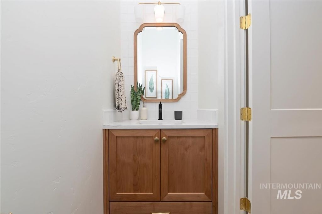 196 N Timber Wolf Pl, Eagle, ID 83616 photo 19