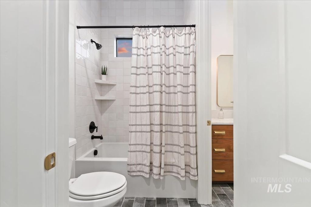 196 N Timber Wolf Pl, Eagle, ID 83616 photo 33