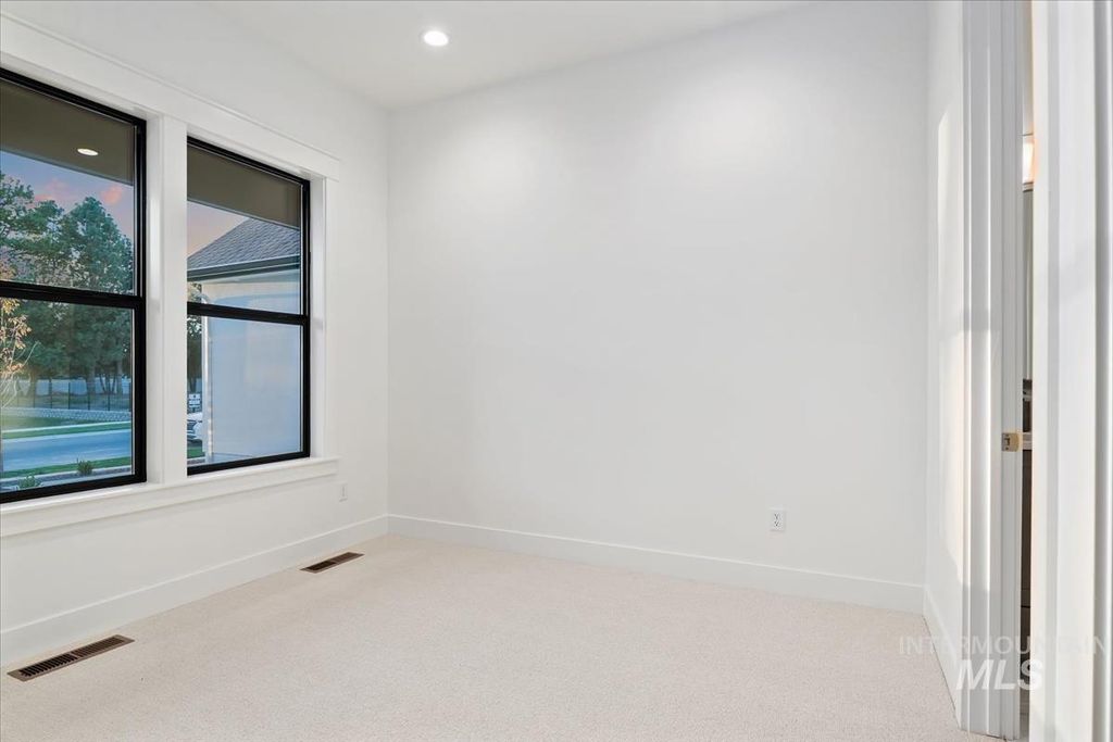 196 N Timber Wolf Pl, Eagle, ID 83616 photo 36