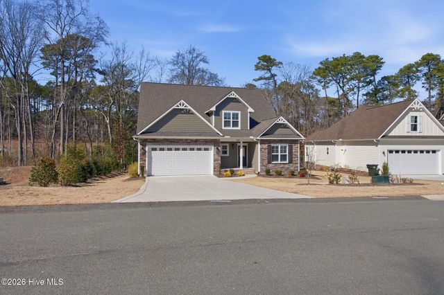 605 Jumper Court, Southern Pines, NC 28387