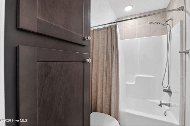 605 Jumper Court, Southern Pines, NC 28387