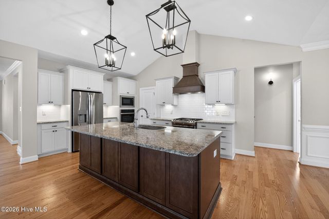 605 Jumper Court, Southern Pines, NC 28387