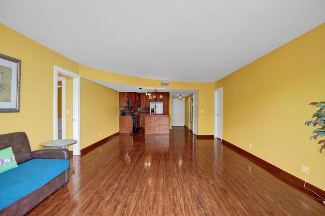 2301 S Ocean Drive 1408, Hollywood, FL 33019