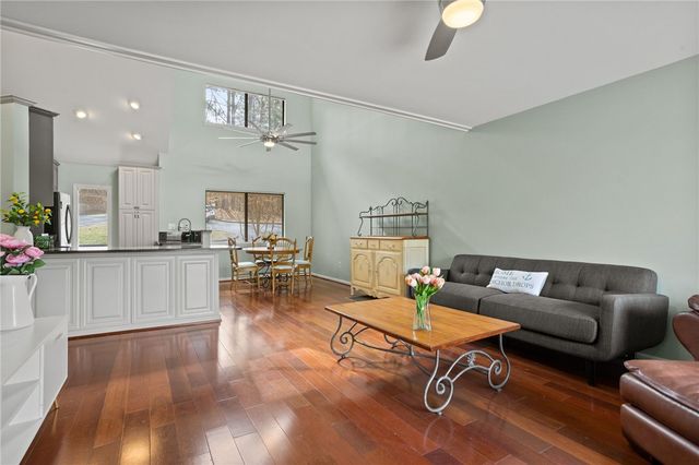 202 Harbor Cove Drive, Salem, SC 29676