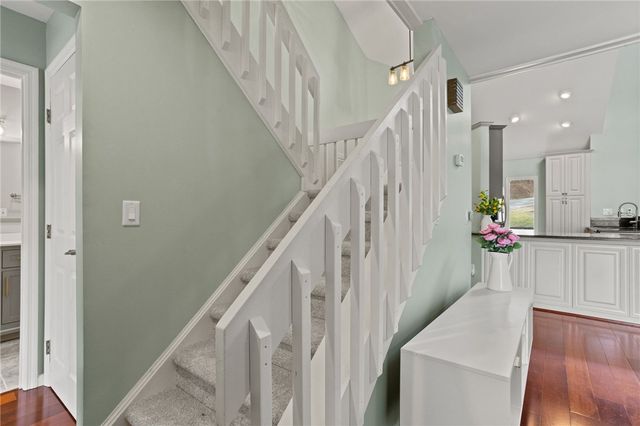 202 Harbor Cove Drive, Salem, SC 29676