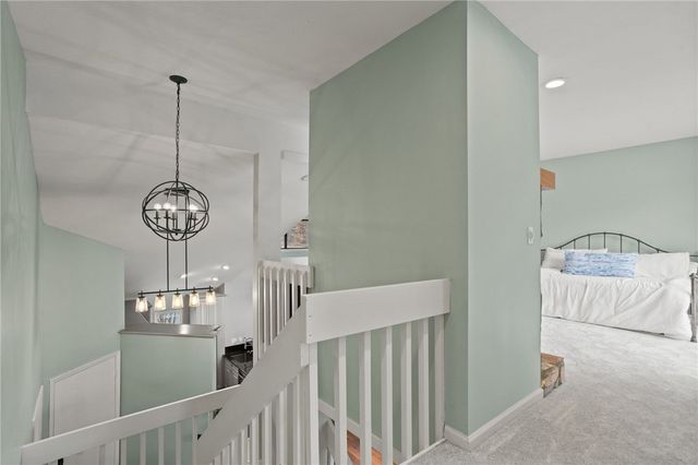 202 Harbor Cove Drive, Salem, SC 29676