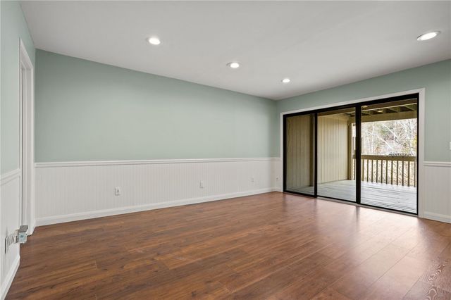 202 Harbor Cove Drive, Salem, SC 29676