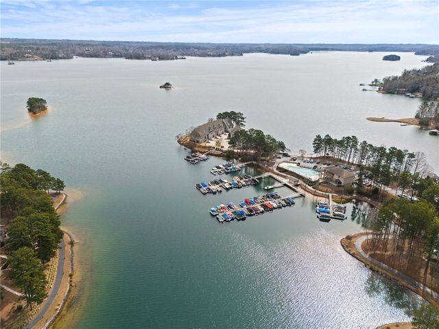 202 Harbor Cove Drive, Salem, SC 29676
