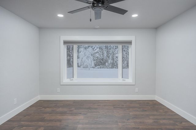 1157 ACORN CIRCLE, North Pole, AK 99705