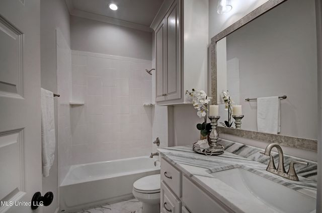 120 Freedom Ring Drive, Brandon, MS 39047