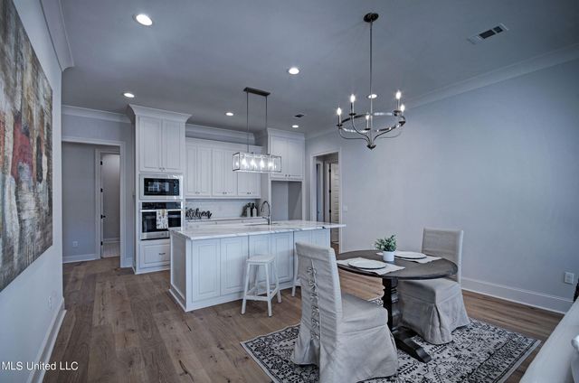 120 Freedom Ring Drive, Brandon, MS 39047