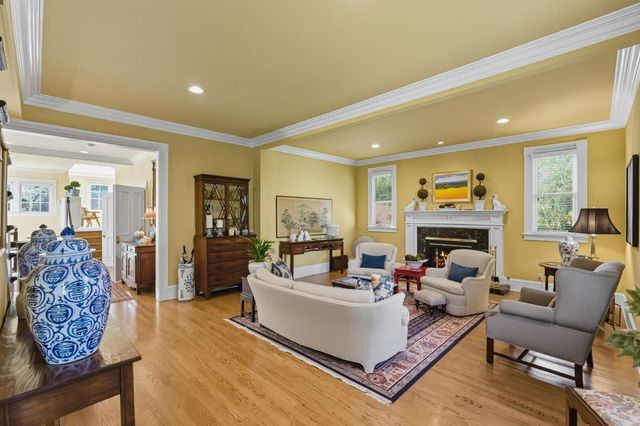 120 Oak Meadow Drive, Los Gatos, CA 95032