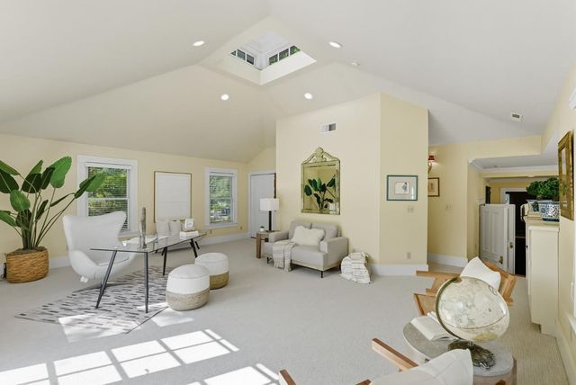 120 Oak Meadow Drive, Los Gatos, CA 95032