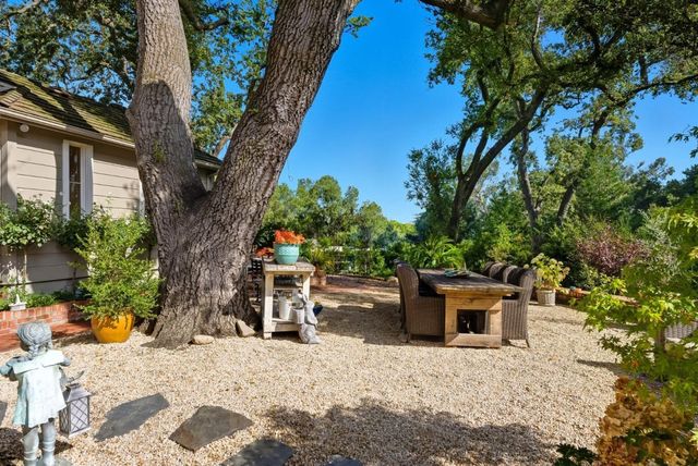 120 Oak Meadow Drive, Los Gatos, CA 95032