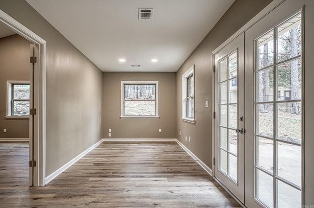 13 W Villena Drive, Hot Springs Village, AR 71909