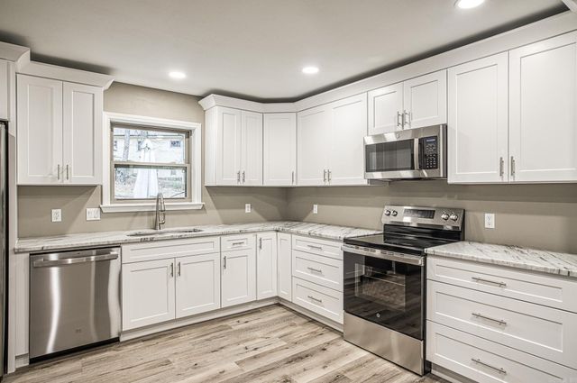 13 W Villena Drive, Hot Springs Village, AR 71909