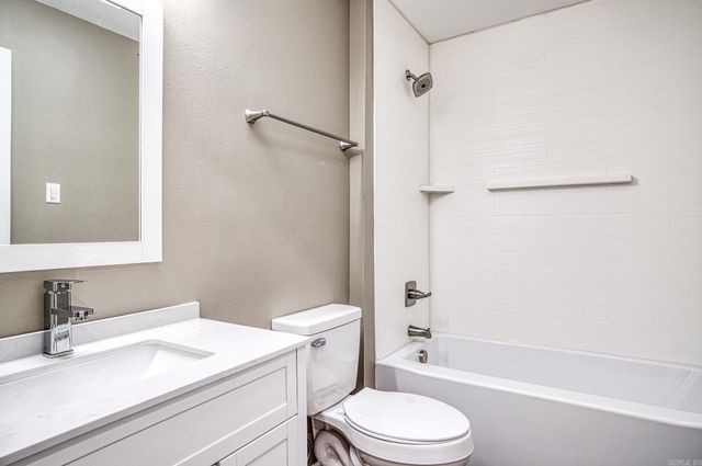 13 W Villena Drive, Hot Springs Village, AR 71909