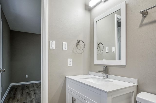 13 W Villena Drive, Hot Springs Village, AR 71909