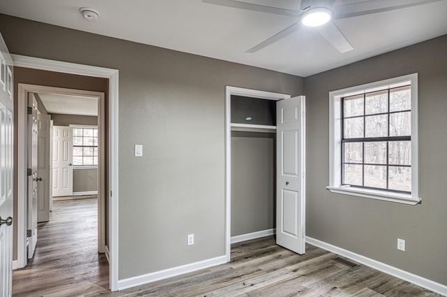 13 W Villena Drive, Hot Springs Village, AR 71909