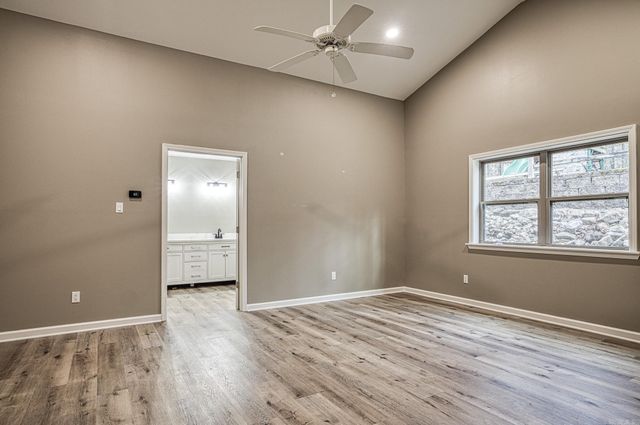 13 W Villena Drive, Hot Springs Village, AR 71909