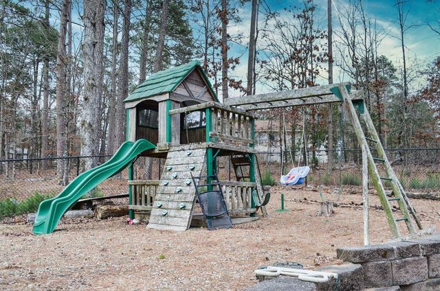 13 W Villena Drive, Hot Springs Village, AR 71909