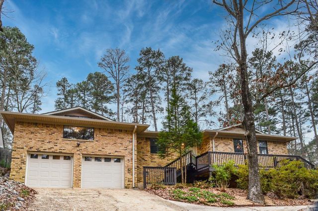 13 W Villena Drive, Hot Springs Village, AR 71909