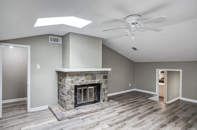 13 W Villena Drive, Hot Springs Village, AR 71909