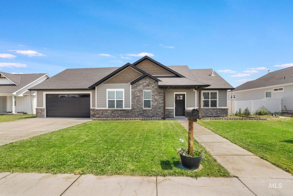 1510 Mountain View Drive, Gooding, ID 83330 photo 2