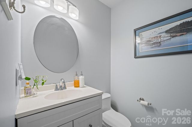 14604 Hanloch Court, Charlotte, NC 28262