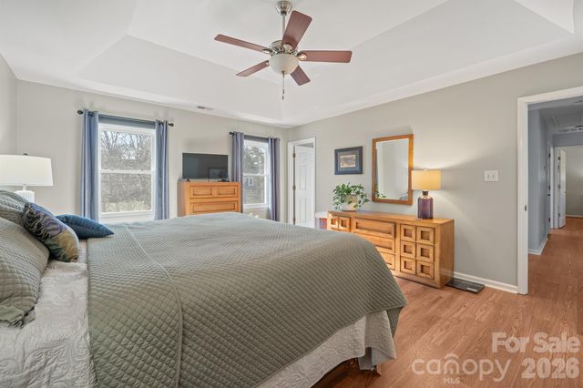 14604 Hanloch Court, Charlotte, NC 28262