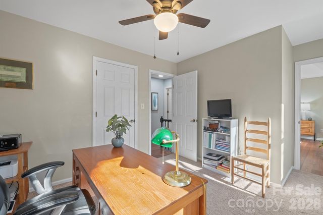 14604 Hanloch Court, Charlotte, NC 28262