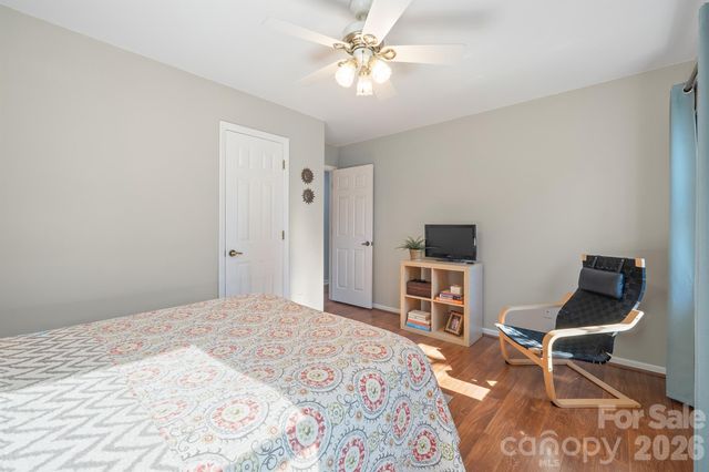 14604 Hanloch Court, Charlotte, NC 28262