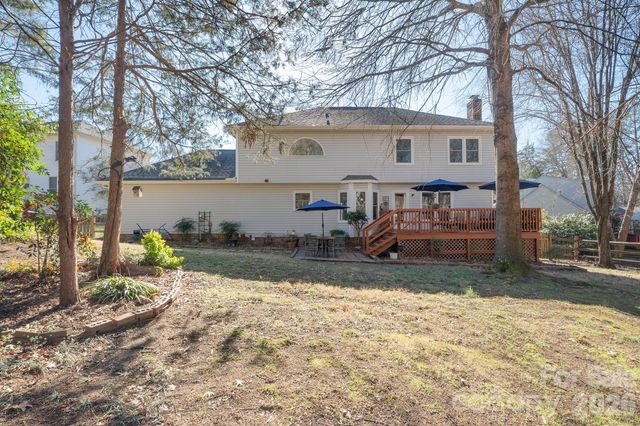 14604 Hanloch Court, Charlotte, NC 28262