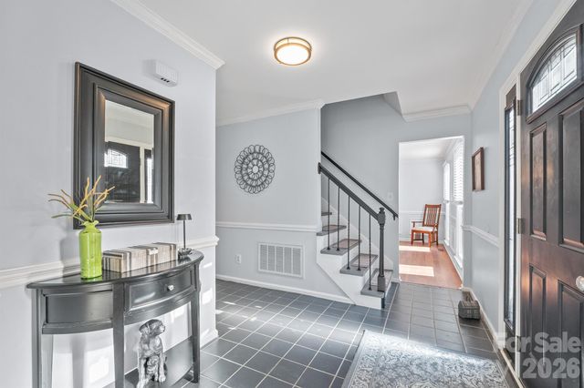 14604 Hanloch Court, Charlotte, NC 28262